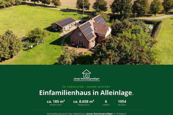 Predaj domu 185 m², pozemok 8.658 m², Bahnhofsweg 8, Alt Sührkow OT Hohen Mistorf Predaj domu 185 m², pozemok 8.658 m², Bahnhofsweg 8, Alt Sührkow OT Hohen Mistorf