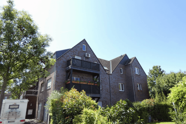 Prenájom bytu 4-izbový 150 m², Bismarckstraße 2c, Meerbusch Prenájom bytu 4-izbový 150 m², Bismarckstraße 2c, Meerbusch