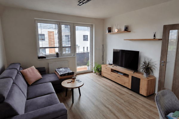 Prenájom bytu 2-izbový 50 m², Želetická, Praha Prenájom bytu 2-izbový 50 m², Želetická, Praha
