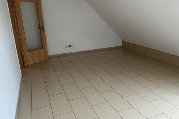 Prenájom bytu 2-izbový 60 m², Schifferstadt Prenájom bytu 2-izbový 60 m², Schifferstadt
