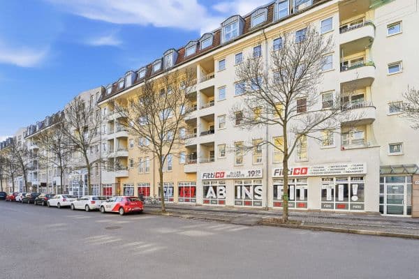 Prenájom bytu 2-izbový 59 m², Berliner Straße 27, Dresden, Sasko Prenájom bytu 2-izbový 59 m², Berliner Straße 27, Dresden, Sasko