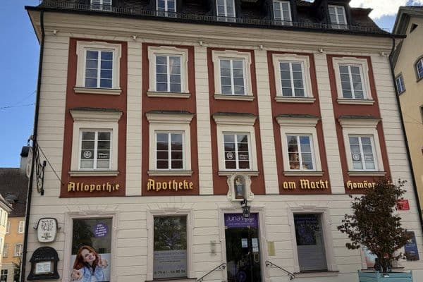 Prenájom kancelárie 150 m², Marktplatz 18, Ellwangen (Jagst), Bádensko-Wurttembersko Prenájom kancelárie 150 m², Marktplatz 18, Ellwangen (Jagst), Bádensko-Wurttembersko