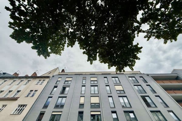 Prenájom bytu 2-izbový 58 m², Türkenstraße 1a, Berlin, Berlín Prenájom bytu 2-izbový 58 m², Türkenstraße 1a, Berlin, Berlín