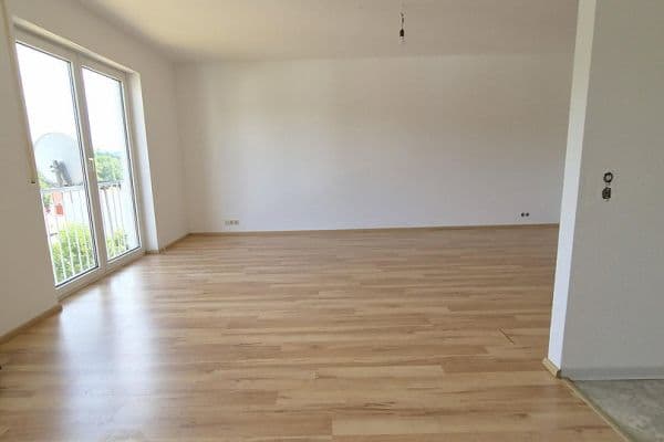 Prenájom bytu 2-izbový 75 m², Bad Soden-Salmünster Prenájom bytu 2-izbový 75 m², Bad Soden-Salmünster