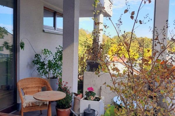 Predaj bytu 3-izbový 99 m², Berlin, Berlín Predaj bytu 3-izbový 99 m², Berlin, Berlín