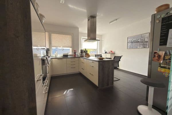 Predaj bytu 3-izbový 91 m², Meerbusch Predaj bytu 3-izbový 91 m², Meerbusch