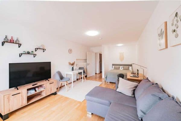 Prenájom bytu 1-izbový 42 m², Zirndorf Prenájom bytu 1-izbový 42 m², Zirndorf