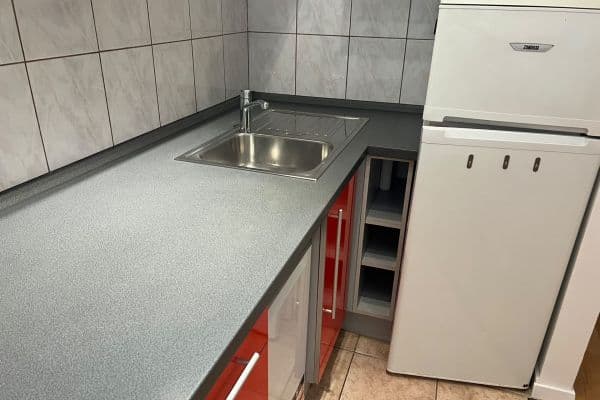 Prenájom bytu 2-izbový 53 m², U Sadu, Praha Prenájom bytu 2-izbový 53 m², U Sadu, Praha