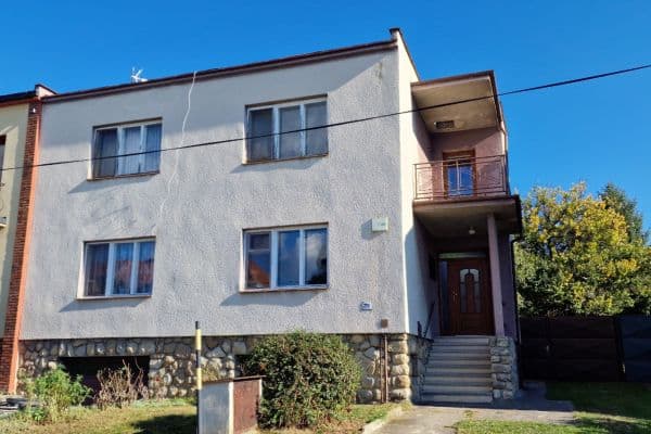 Predaj domu 1 m², pozemok 925 m², Řadová, Buchlovice Predaj domu 1 m², pozemok 925 m², Řadová, Buchlovice