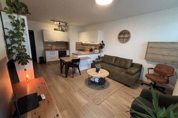 Predaj bytu 2-izbový 54 m², Huppnerova, Praha Predaj bytu 2-izbový 54 m², Huppnerova, Praha