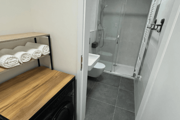 Prenájom bytu 2-izbový 45 m², Ocelářská, Prague Prenájom bytu 2-izbový 45 m², Ocelářská, Prague
