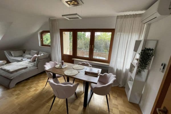 Predaj bytu 3-izbový 78 m², Karlsruhe, Bádensko-Wurttembersko Predaj bytu 3-izbový 78 m², Karlsruhe, Bádensko-Wurttembersko