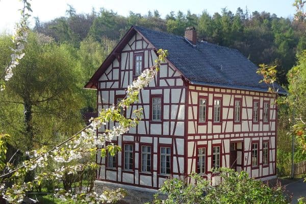 Predaj domu 240 m², pozemok 1.242 m², Malbachweg 6, Idstein Predaj domu 240 m², pozemok 1.242 m², Malbachweg 6, Idstein