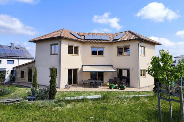Predaj domu 178 m², pozemok 568 m², Gansstücke 6, Kriegsfeld Predaj domu 178 m², pozemok 568 m², Gansstücke 6, Kriegsfeld
