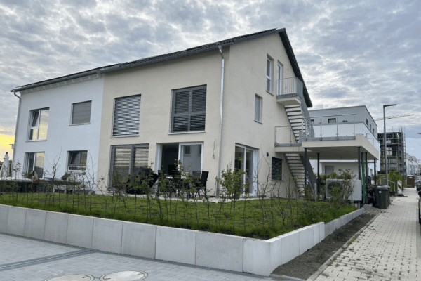 Prenájom bytu 2-izbový 65 m², Leinstr. 10, Korntal-Münchingen Prenájom bytu 2-izbový 65 m², Leinstr. 10, Korntal-Münchingen
