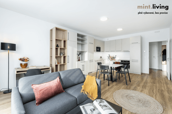 Prenájom bytu 4-izbový 155 m², Odkolkova, Praha Prenájom bytu 4-izbový 155 m², Odkolkova, Praha