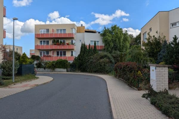 Predaj bytu 2-izbový 63 m², Blšanecká, Praha Predaj bytu 2-izbový 63 m², Blšanecká, Praha