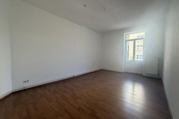 Prenájom bytu 3-izbový 98 m², Eckenheimer Landstraße 103, Frankfurt am Main, Hesensko Prenájom bytu 3-izbový 98 m², Eckenheimer Landstraße 103, Frankfurt am Main, Hesensko