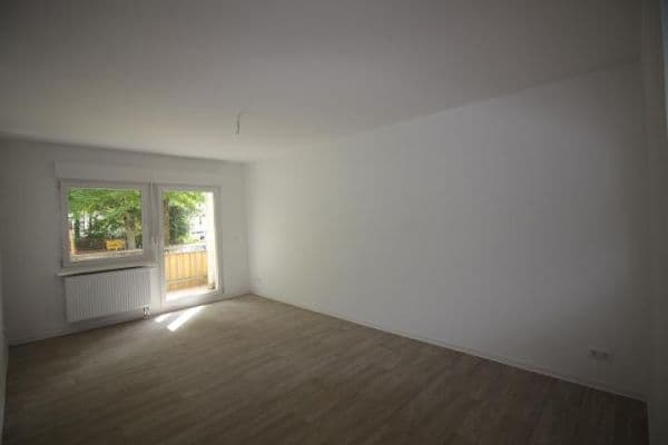 Prenájom bytu 2-izbový 45 m², Magdeburg, Sasko-Anhaltsko Prenájom bytu 2-izbový 45 m², Magdeburg, Sasko-Anhaltsko