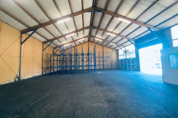 Prenájom nebytového priestoru 200 m², Moosburg, Bavorsko Prenájom nebytového priestoru 200 m², Moosburg, Bavorsko