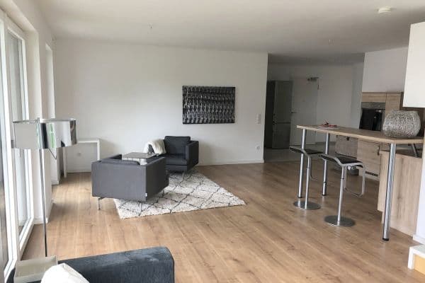 Prenájom bytu 4-izbový 118 m², Hamppstraße 7b, Au in der Hallertau, Bavorsko Prenájom bytu 4-izbový 118 m², Hamppstraße 7b, Au in der Hallertau, Bavorsko