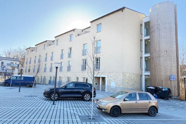Predaj garáže 4 m², V Kněžívce, Hostivice Predaj garáže 4 m², V Kněžívce, Hostivice