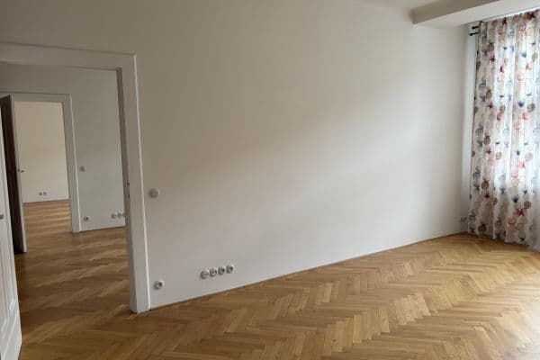 Predaj bytu 3-izbový 124 m², Velflíkova, Praha Predaj bytu 3-izbový 124 m², Velflíkova, Praha