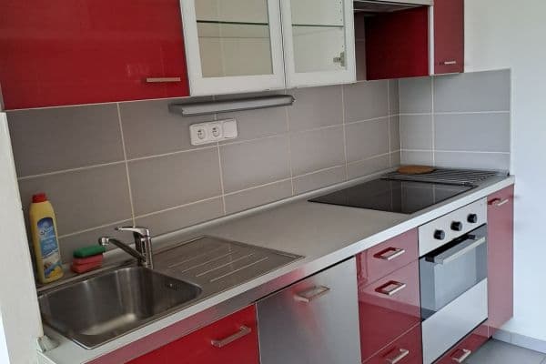 Predaj bytu 2-izbový 43 m², K Dolům, Praha Predaj bytu 2-izbový 43 m², K Dolům, Praha