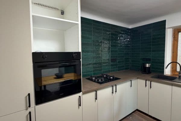Prenájom bytu 3-izbový 78 m², Doležalova, Brno Prenájom bytu 3-izbový 78 m², Doležalova, Brno
