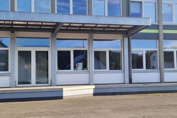 Prenájom nebytového priestoru 700 m², Valdorfer Str. 100, Vlotho Prenájom nebytového priestoru 700 m², Valdorfer Str. 100, Vlotho
