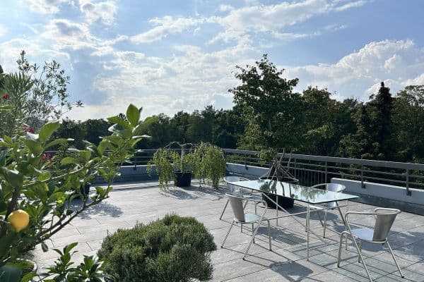 Predaj bytu 3-izbový 128 m², Stuttgart, Bádensko-Wurttembersko Predaj bytu 3-izbový 128 m², Stuttgart, Bádensko-Wurttembersko