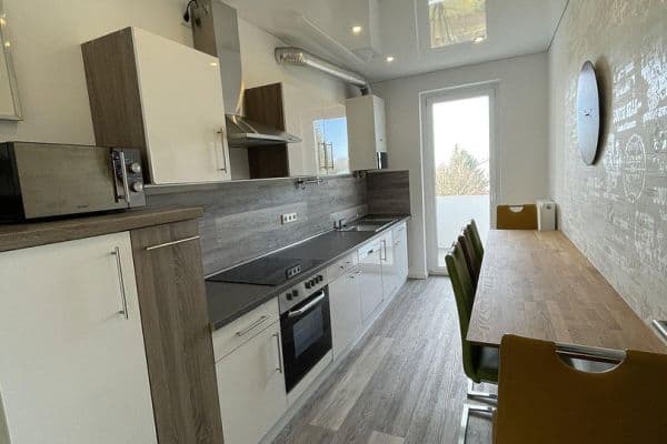 Predaj bytu 3-izbový 68 m², Aachenerstr. 157, Düsseldorf Predaj bytu 3-izbový 68 m², Aachenerstr. 157, Düsseldorf