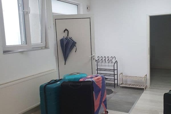 Prenájom bytu 2-izbový 60 m², Günderrodestr. 23, Frankfurt Prenájom bytu 2-izbový 60 m², Günderrodestr. 23, Frankfurt