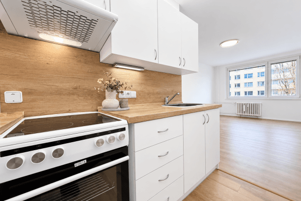Prenájom bytu 2-izbový 40 m², Písečná, Žatec Prenájom bytu 2-izbový 40 m², Písečná, Žatec