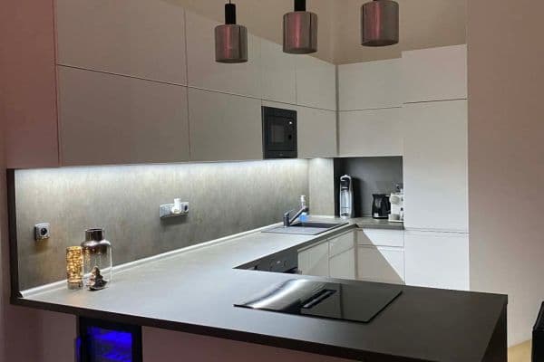 Prenájom bytu 2-izbový 59 m², Velvarská, Horoměřice Prenájom bytu 2-izbový 59 m², Velvarská, Horoměřice