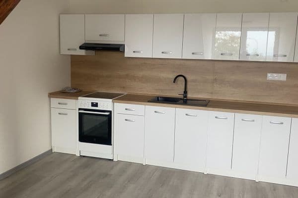 Prenájom bytu 2-izbový 45 m², U Hřebčince, Písek, Jihočeský kraj Prenájom bytu 2-izbový 45 m², U Hřebčince, Písek, Jihočeský kraj