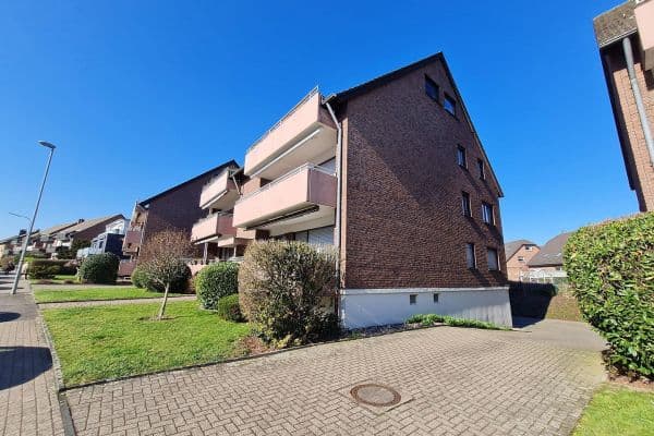 Prenájom bytu 3-izbový 89 m², Bonifatiusstraße 37, Moers Prenájom bytu 3-izbový 89 m², Bonifatiusstraße 37, Moers