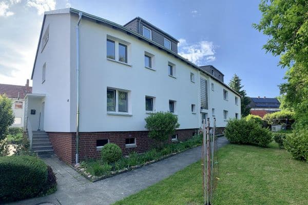 Prenájom bytu 4-izbový 135 m², Am Bohrturm 20, Schöningen Prenájom bytu 4-izbový 135 m², Am Bohrturm 20, Schöningen