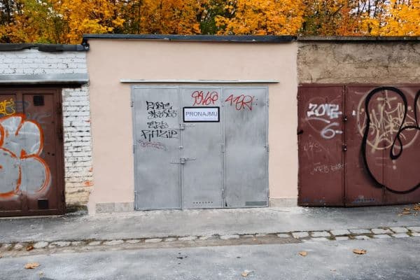 Prenájom garáže 16 m², Prenájom garáže 16 m²,