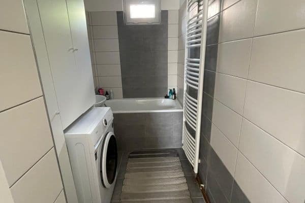 Prenájom bytu 3-izbový 54 m², mjr. Frymla, Mladá Boleslav, Středočeský kraj Prenájom bytu 3-izbový 54 m², mjr. Frymla, Mladá Boleslav, Středočeský kraj
