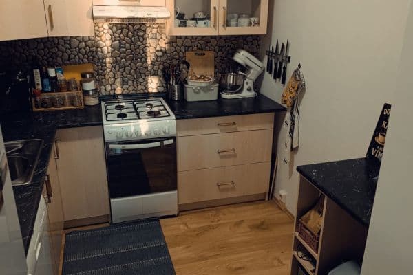 Prenájom bytu 3-izbový 65 m², Tererova, Praha Prenájom bytu 3-izbový 65 m², Tererova, Praha