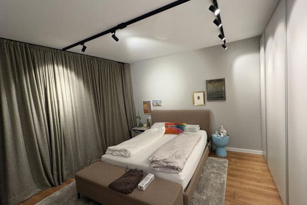 Prenájom bytu 2-izbový 72 m², Uhlenhorster Weg 31B, Hamburg, Hamburg Prenájom bytu 2-izbový 72 m², Uhlenhorster Weg 31B, Hamburg, Hamburg