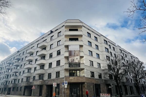 Prenájom bytu 2-izbový 50 m², Pallasstraße 25, Berlin, Berlín Prenájom bytu 2-izbový 50 m², Pallasstraße 25, Berlin, Berlín
