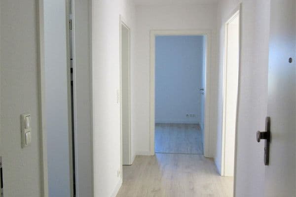 Prenájom bytu 2-izbový 64 m², Eisnerstraße 12, Magdeburg Prenájom bytu 2-izbový 64 m², Eisnerstraße 12, Magdeburg