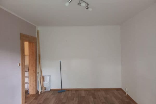 Prenájom bytu 2-izbový 54 m², Polská, Kladno Prenájom bytu 2-izbový 54 m², Polská, Kladno