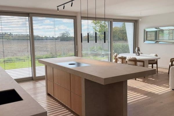 Predaj domu 218 m², pozemok 350 m², München, Bavorsko Predaj domu 218 m², pozemok 350 m², München, Bavorsko