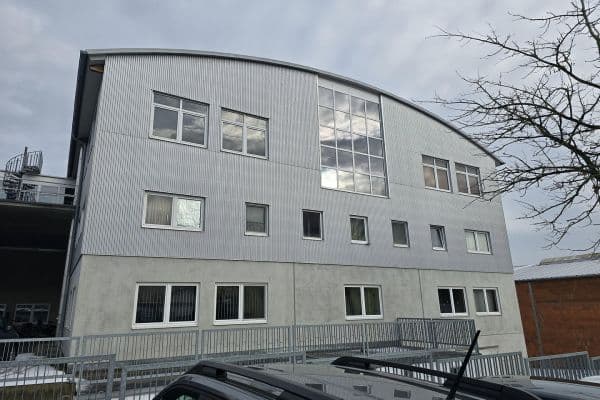 Prenájom nebytového priestoru 1.402 m², Egelseestr. 13, Siegenburg Prenájom nebytového priestoru 1.402 m², Egelseestr. 13, Siegenburg