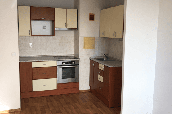 Predaj bytu 2-izbový 40 m², Holandská, Kladno Predaj bytu 2-izbový 40 m², Holandská, Kladno