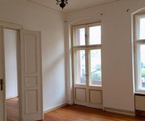 Prenájom bytu 2-izbový 57 m², Sickingenstr. 75, Berlin, Berlín Prenájom bytu 2-izbový 57 m², Sickingenstr. 75, Berlin, Berlín