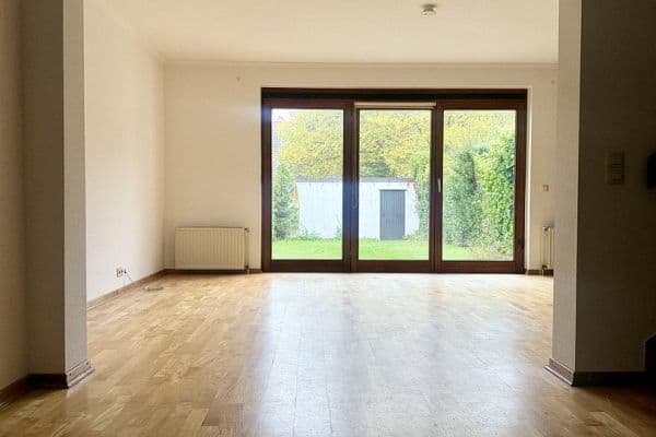 Predaj domu 100 m², pozemok 175 m², Wandsbek Predaj domu 100 m², pozemok 175 m², Wandsbek